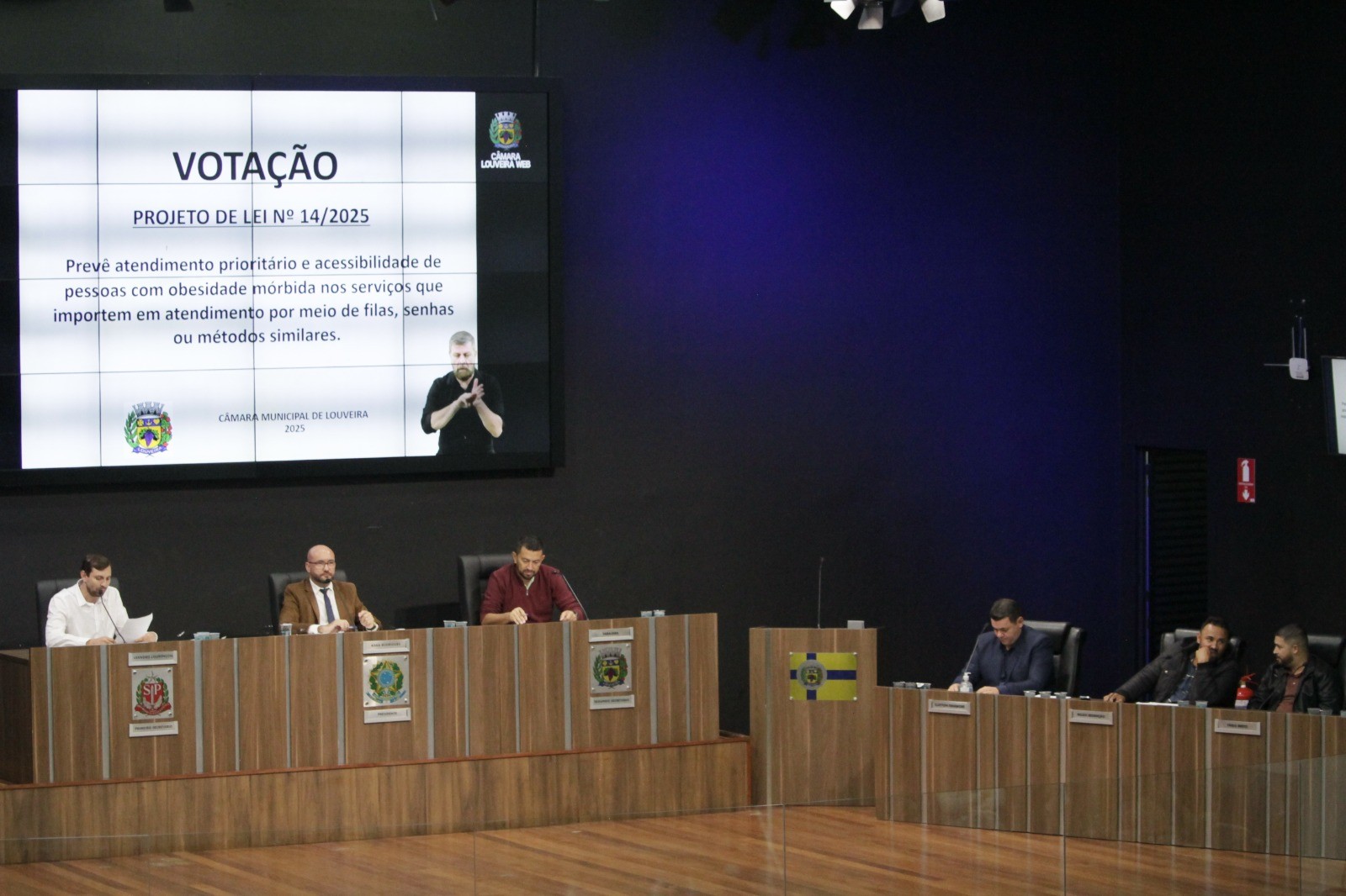 6fcabea5-eafe-48c2-8a65-75dc123a3fc1