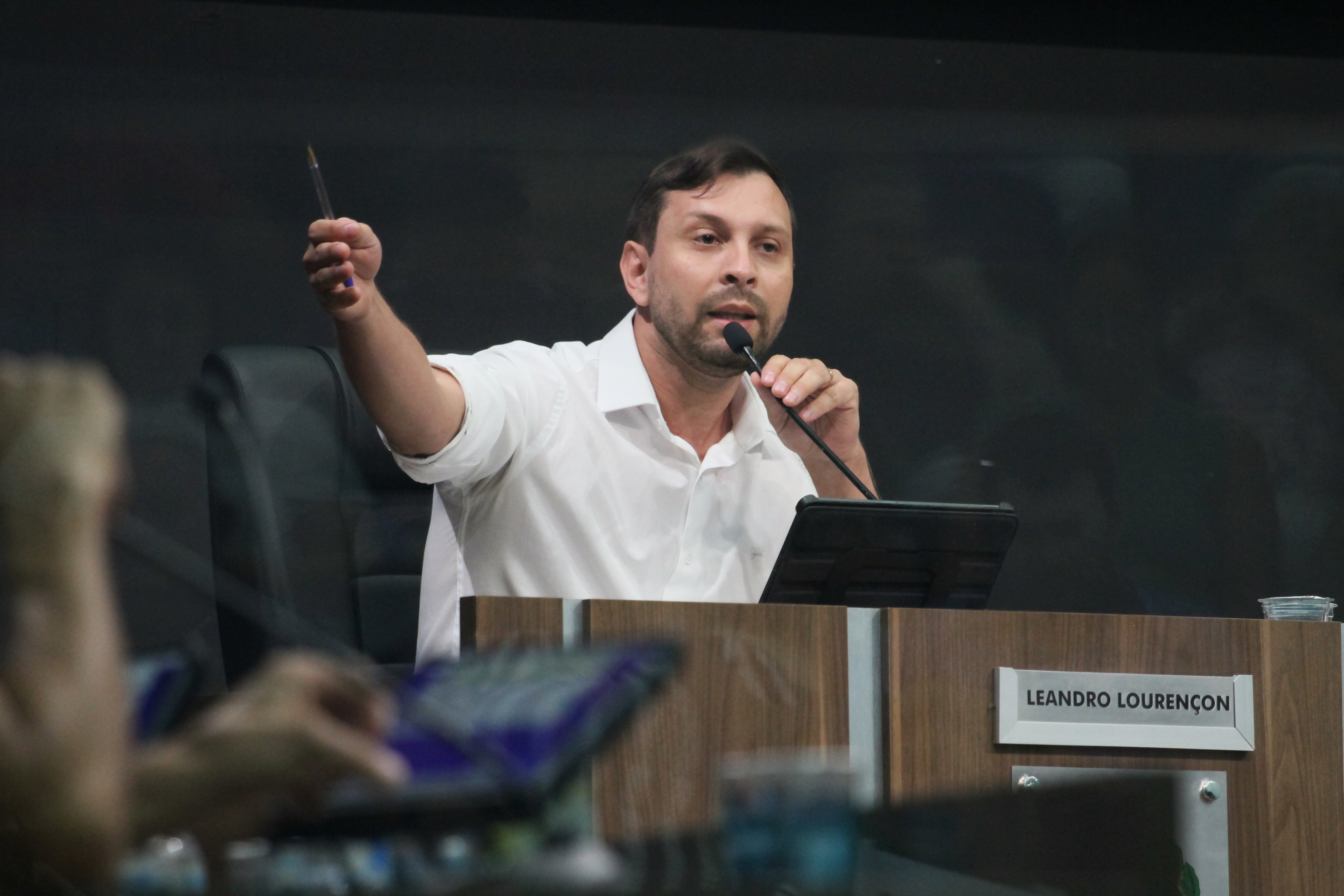 Câmara aprova proibição de motores de sucção em piscinas em uso