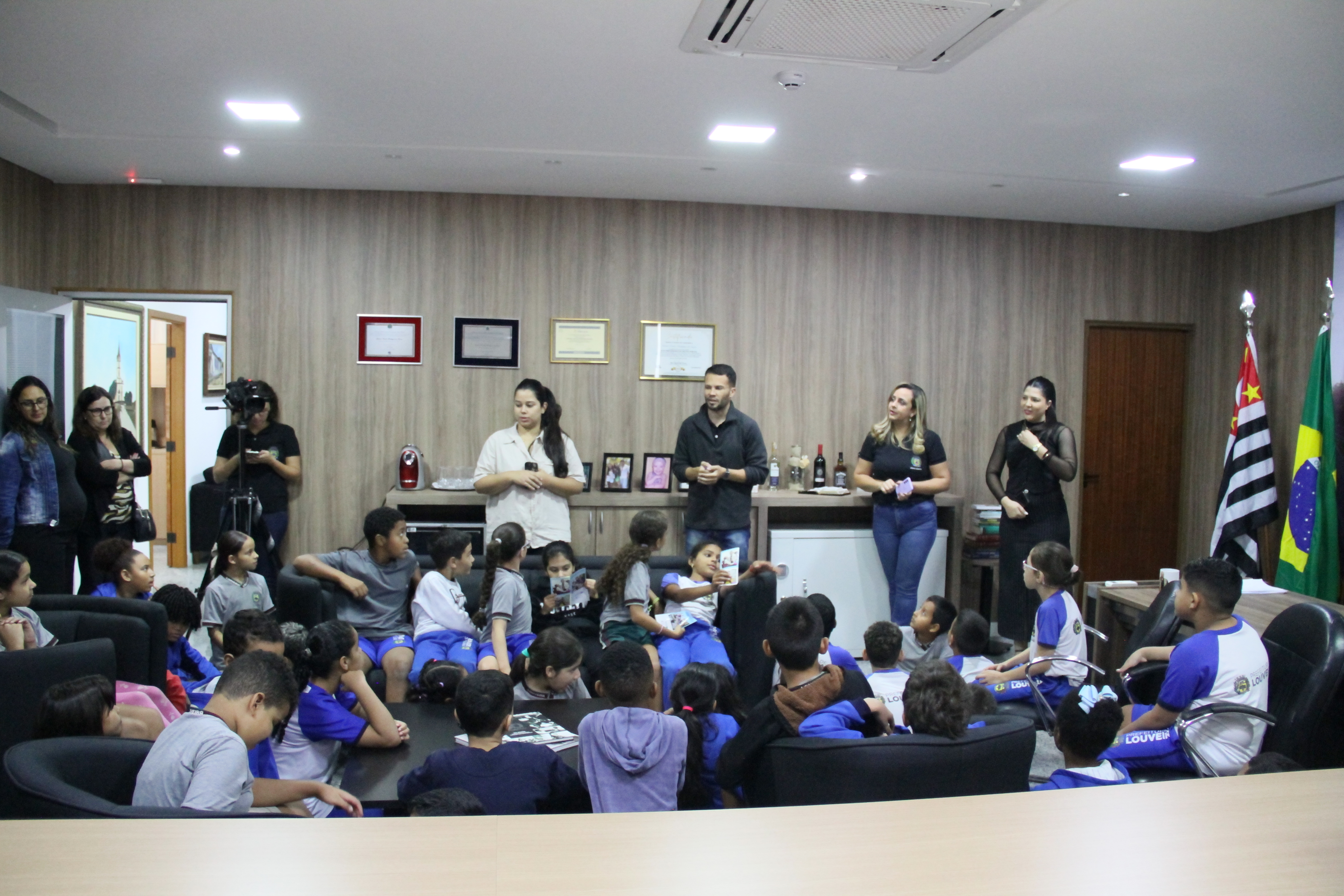 Conhecendo a Câmara finaliza visitação de alunos da Frederico Pagotto