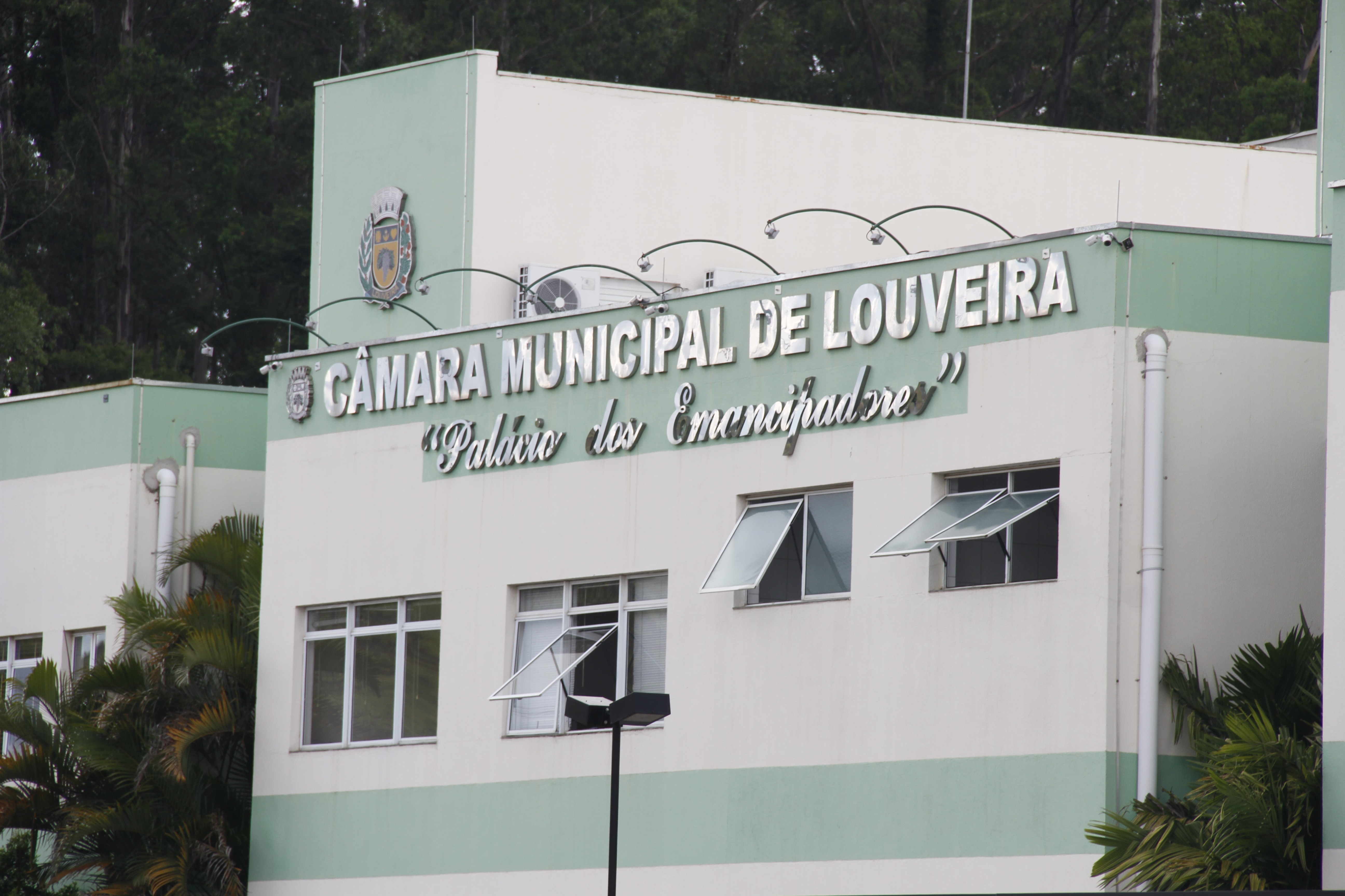 Câmara entra em recesso parlamentar até fevereiro