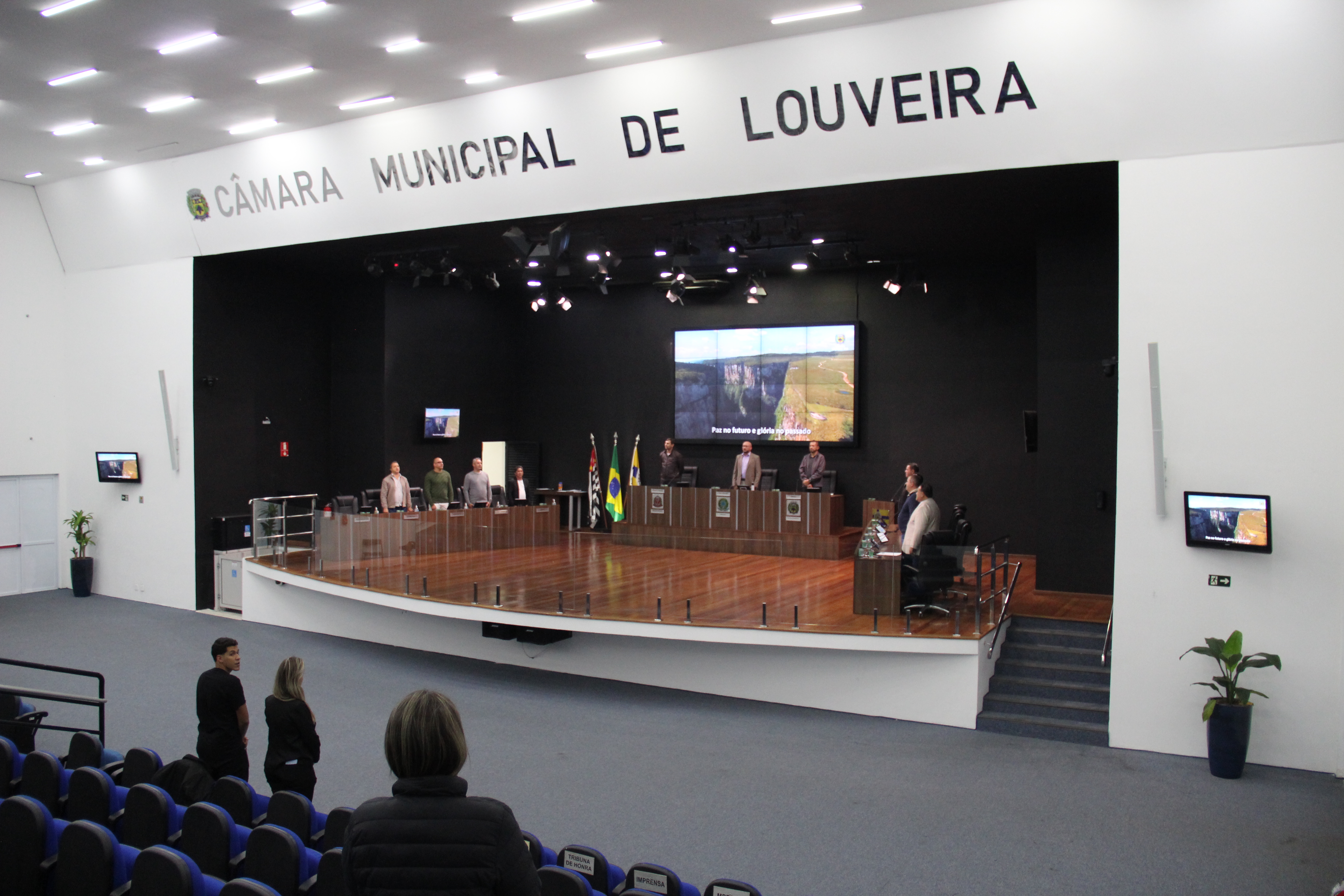 Impasse divide opinião de vereadores sobre eleição da Mesa 