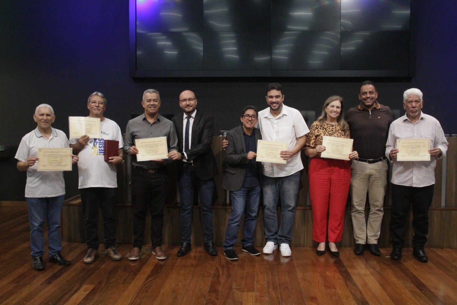 Diretores do Consepas recebem homenagem na Câmara