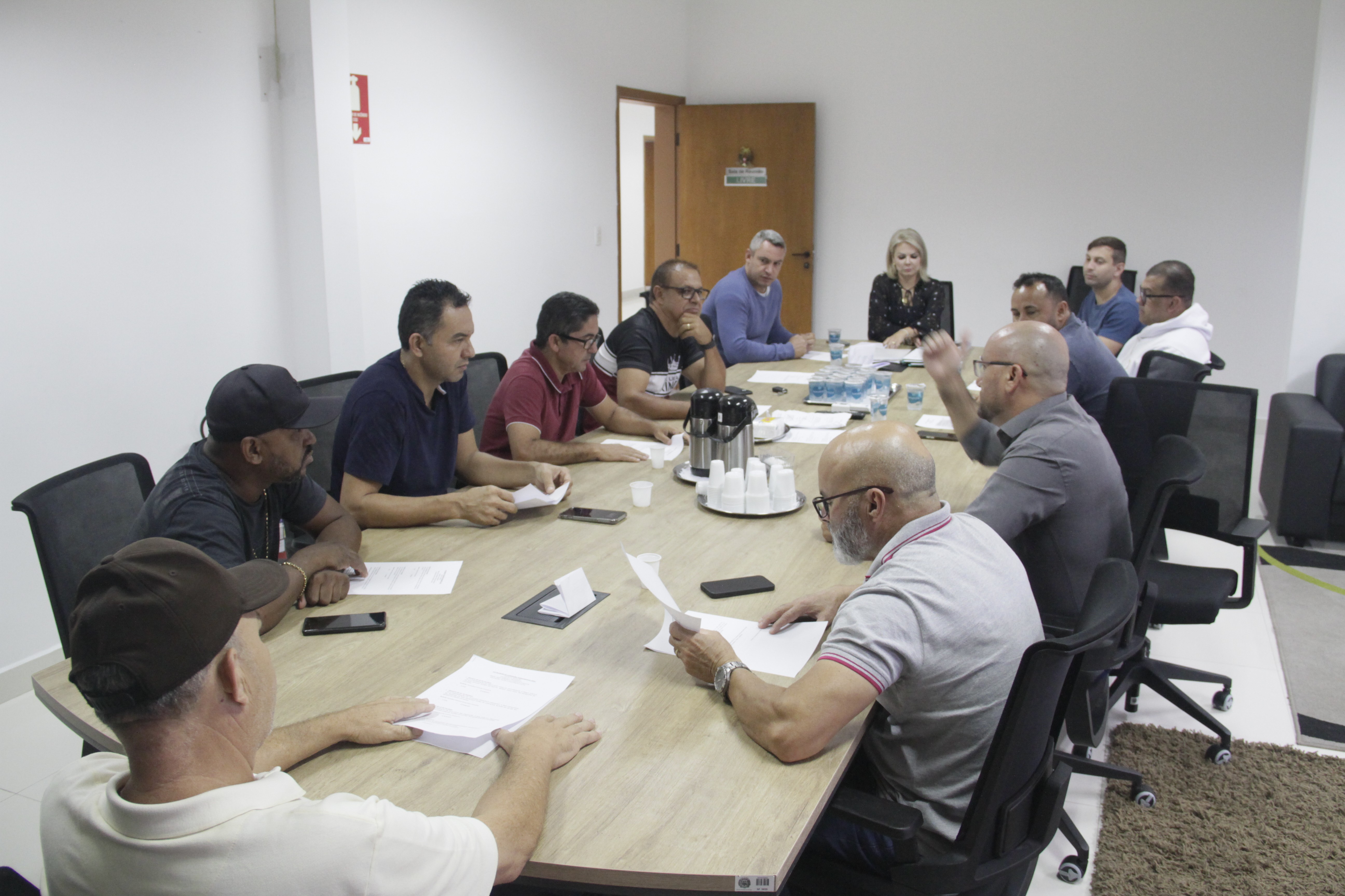 Vereadores participam da 14ª Reunião de Comissões